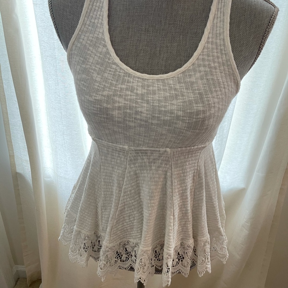 Lace hem tank